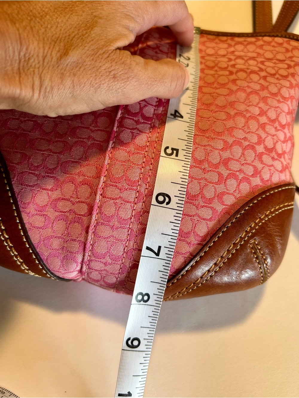 Vintage Coach Soho Signature C Pink Swingback Crossbody Bag Y2K - Picture 7 of 11